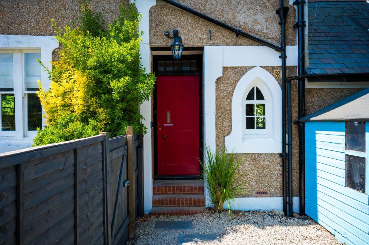 Birdsong & Pine: Parking & Garden Appartement Worthing